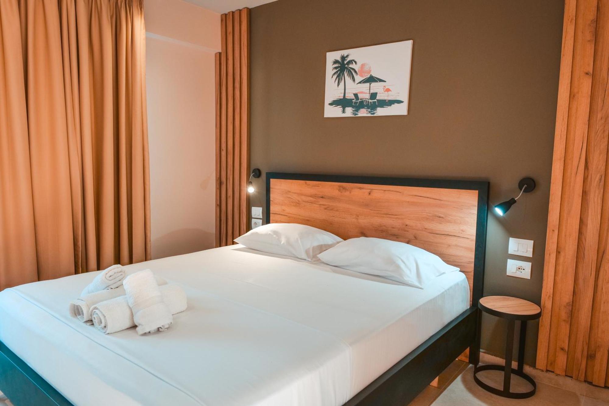 The Blue Wave Hotel Хімара Екстер'єр фото